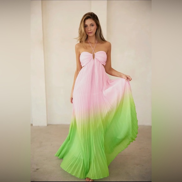Red Dress Boutique 🌴🩷 Allegra Ombré Sweetheart Pleated Halter Maxi Dress - Picture 6 of 8